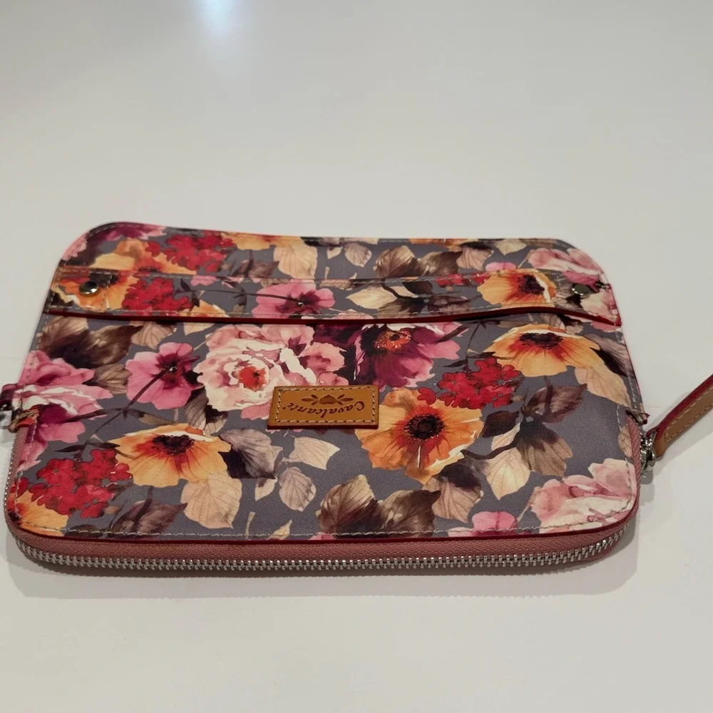 Cavalcanti Women's Floral Wristlet Purse Genuine Leather Made in Italy NEW
